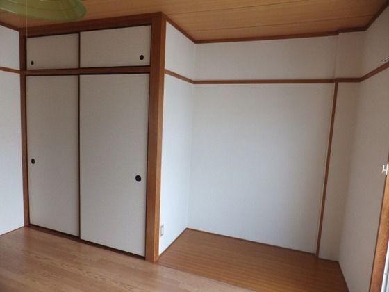 ベッドルーム