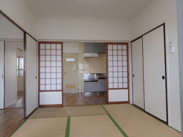 ベッドルーム