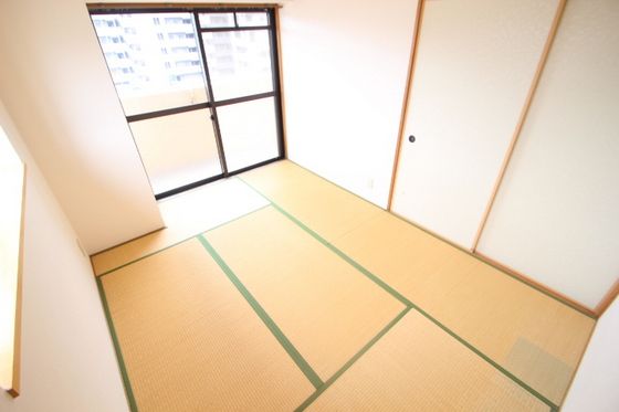 ベッドルーム