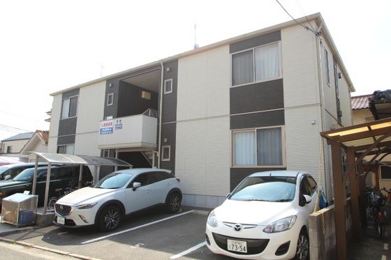 シャーメゾン ルミエールの外観画像