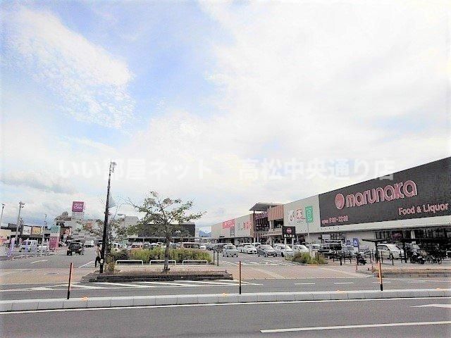 イオンタウン宇多津まで650m