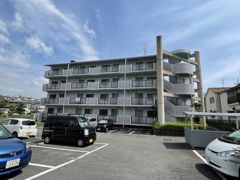 ファミールコートの外観画像