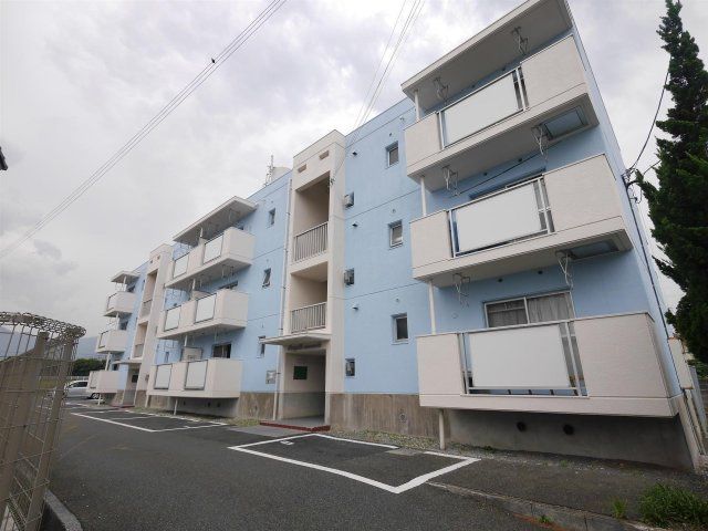 直方comodoの外観画像