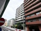 プレサンス南森町駅前の外観
