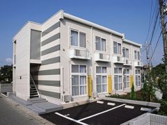 レオパレスレジェンスの外観画像