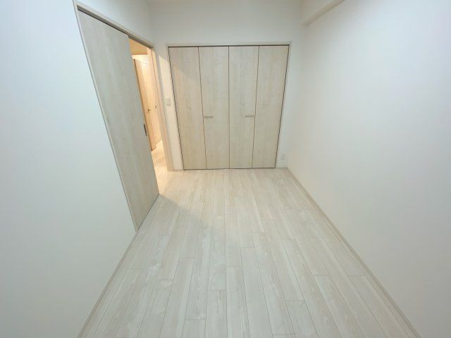 ベッドルーム
