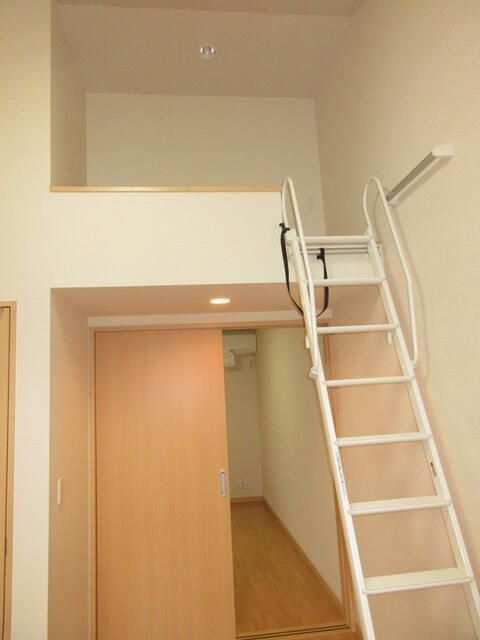 ベッドルーム