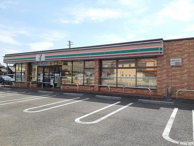 セブンイレブン江南五明町天王店まで411m