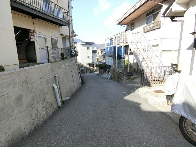 近くに施設あり