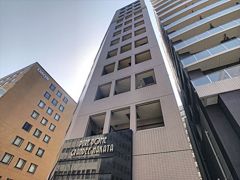 ピュアドームグランディ博多の外観画像