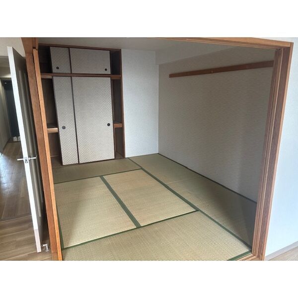 ベッドルーム