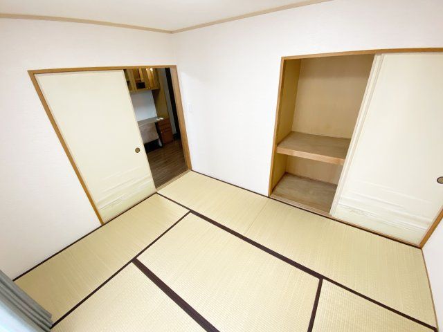 ベッドルーム