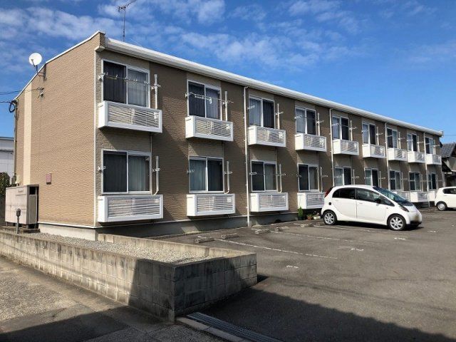 レオパレスアイアイの外観画像