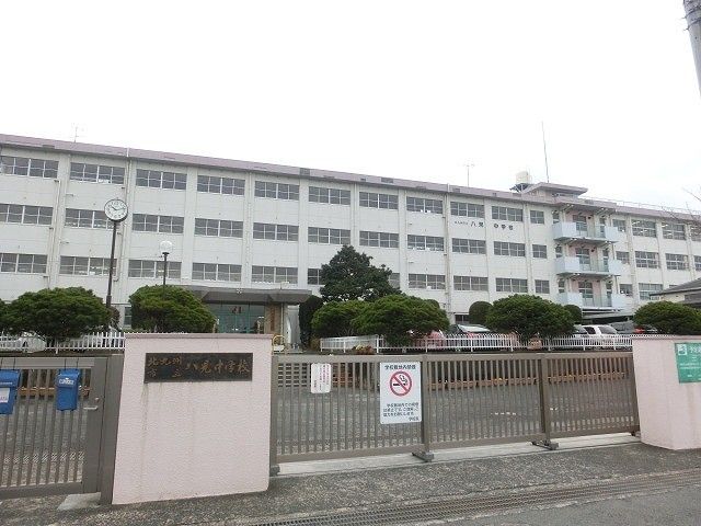 北九州市立八児中学校(300m)