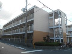 レオパレスルミナス イーストの外観画像