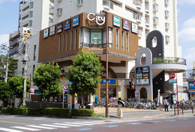 近くに施設あり