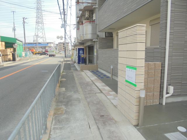 近くに施設あり