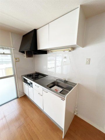 TSUTAYAチャチャタウン小倉店(680m)