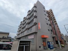 東一万ビルの外観画像