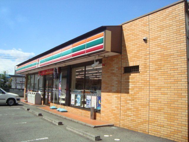 その他「セブンイレブン富士市比奈店まで1019m」