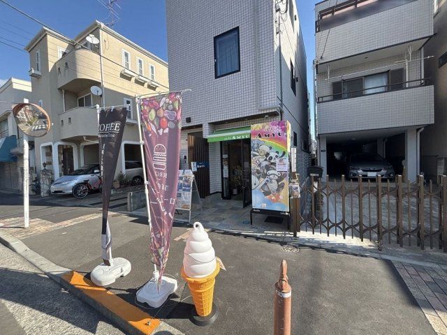 近くに施設あり