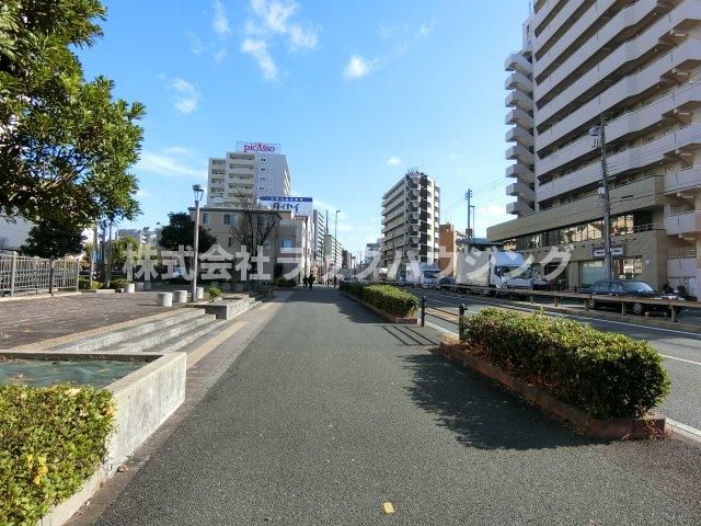 近くに施設あり