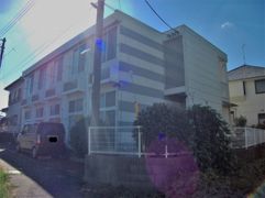 レオパレスエストの外観画像