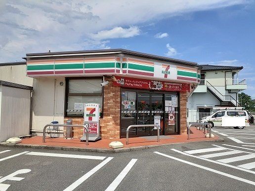 セブンイレブン日向南町店まで1100m