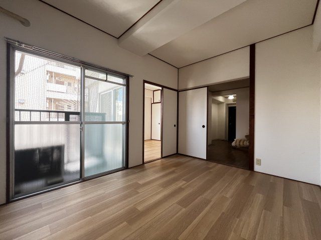 ベッドルーム