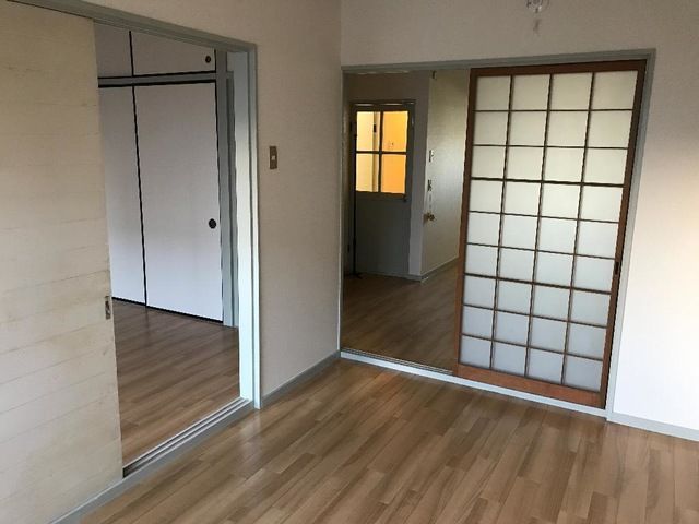 洋室
