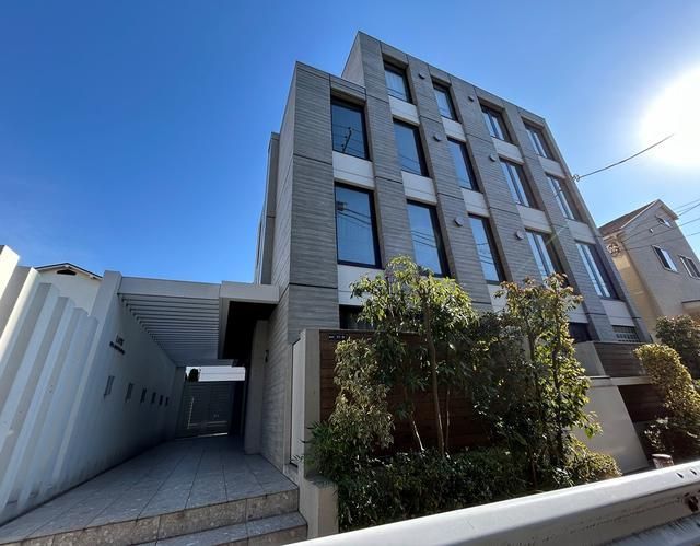 LAPiS若松河田の外観画像