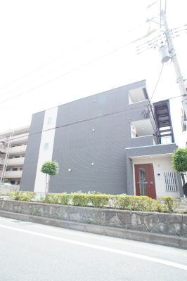 リブリ・グランドゥールの外観画像