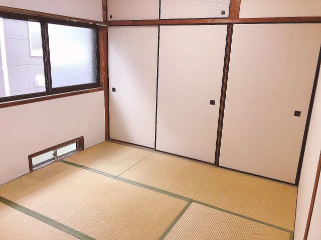 ベッドルーム