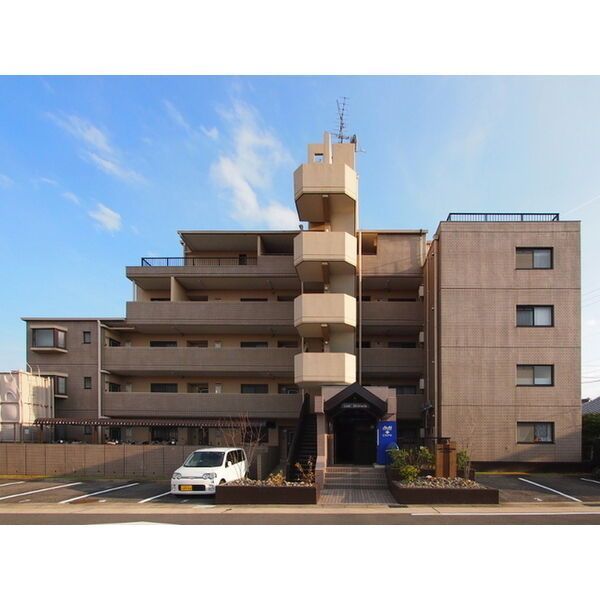 レアール島田の外観画像