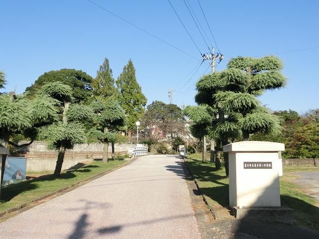 直方第二中学校(2600m)