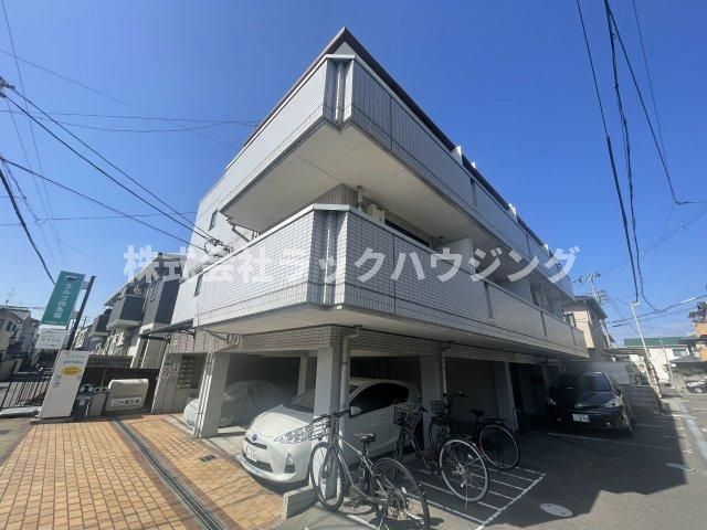 ラルゴ四條畷の外観画像