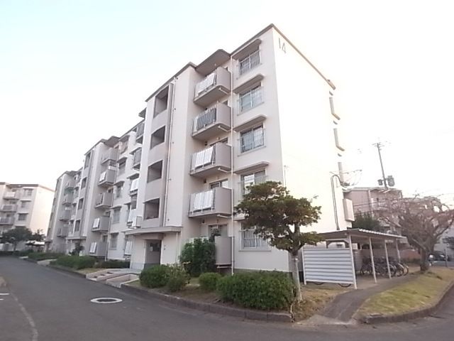 室見団地14棟の外観画像