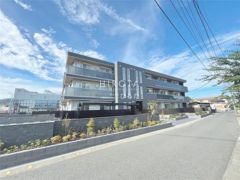 フース コーシェリの外観画像