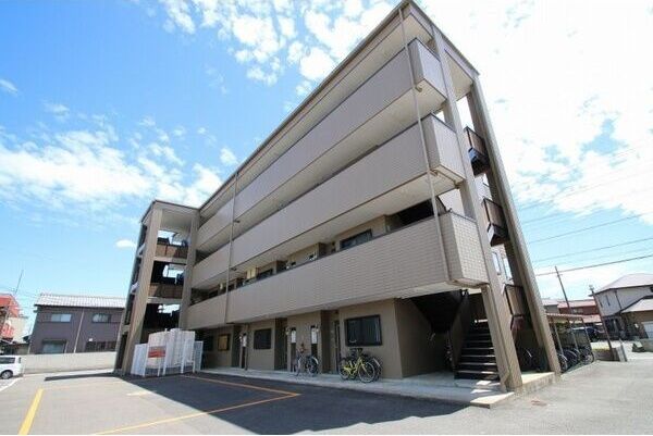 サンピースの外観画像