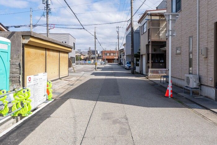 近くに施設あり