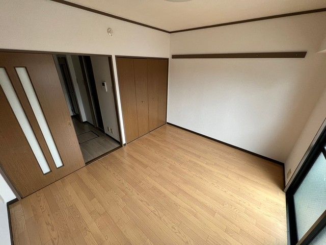 ベッドルーム