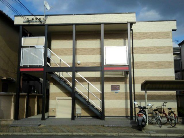 レオパレスYMの外観画像