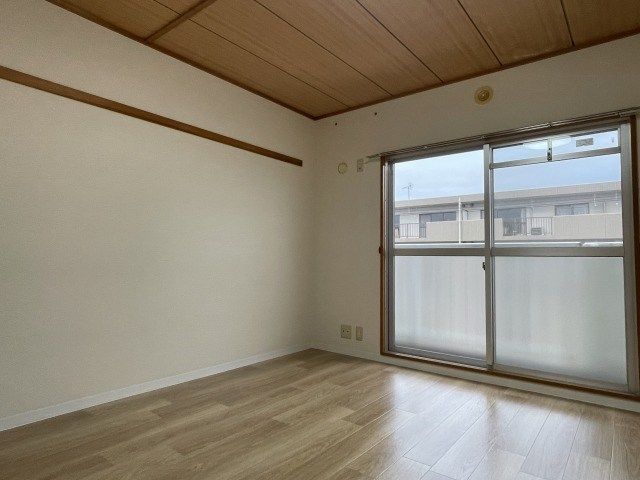 洋室