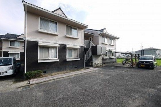 ガーデンヒルズ岡山A棟の外観画像