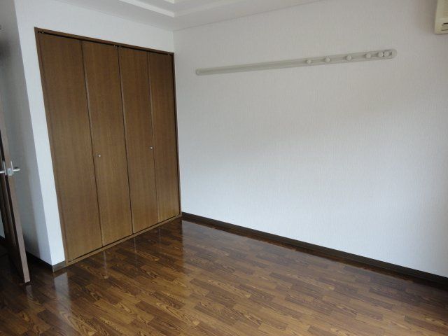 ベッドルーム