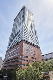 クロスエアタワーの外観画像