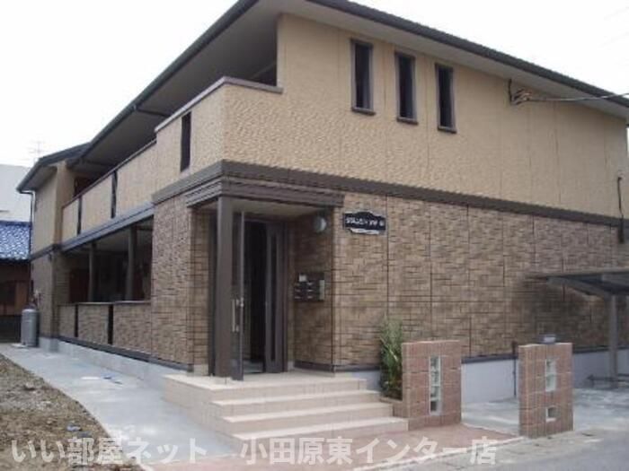 グランシャリオ・Bの外観画像