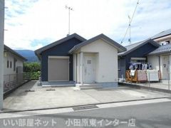 市川貸家Bの外観画像