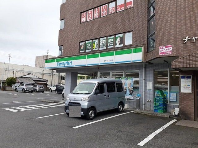 ファミリーマート志布志二丁目店まで1350m
