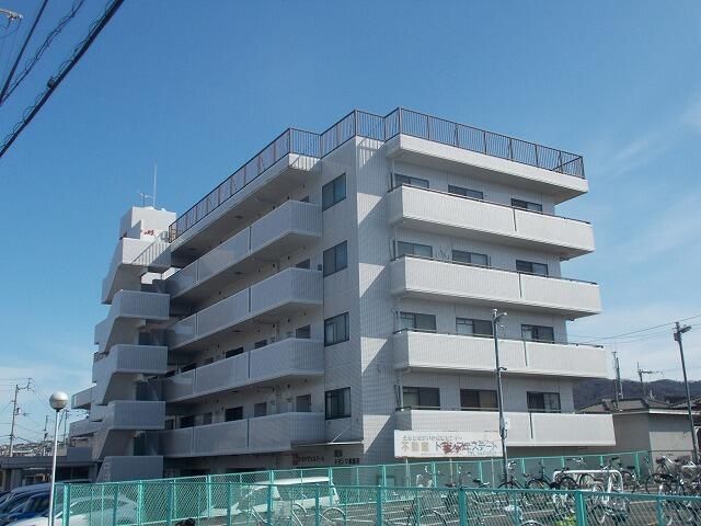 プレジデント屋島の外観画像